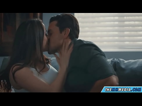 ❤️ Romantic poj niam nrog ib tug zoo busty niam Liab porn ntawm peb  ☑